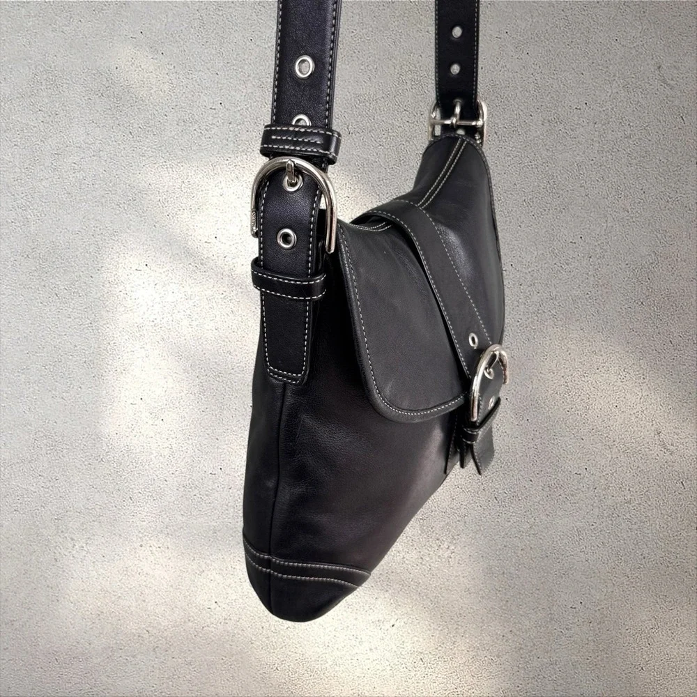 Vtg Y2K Coach 9480 Soho Flap Buckle Crossbody Black Leather Shoulder Hobo Bag